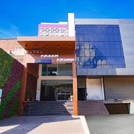 Fabhotel Prism Grand Zirakpur Exterior photo
