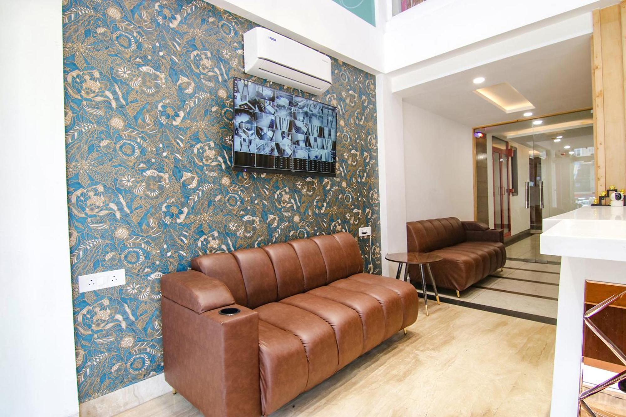 Fabhotel Prism Grand Zirakpur Exterior photo