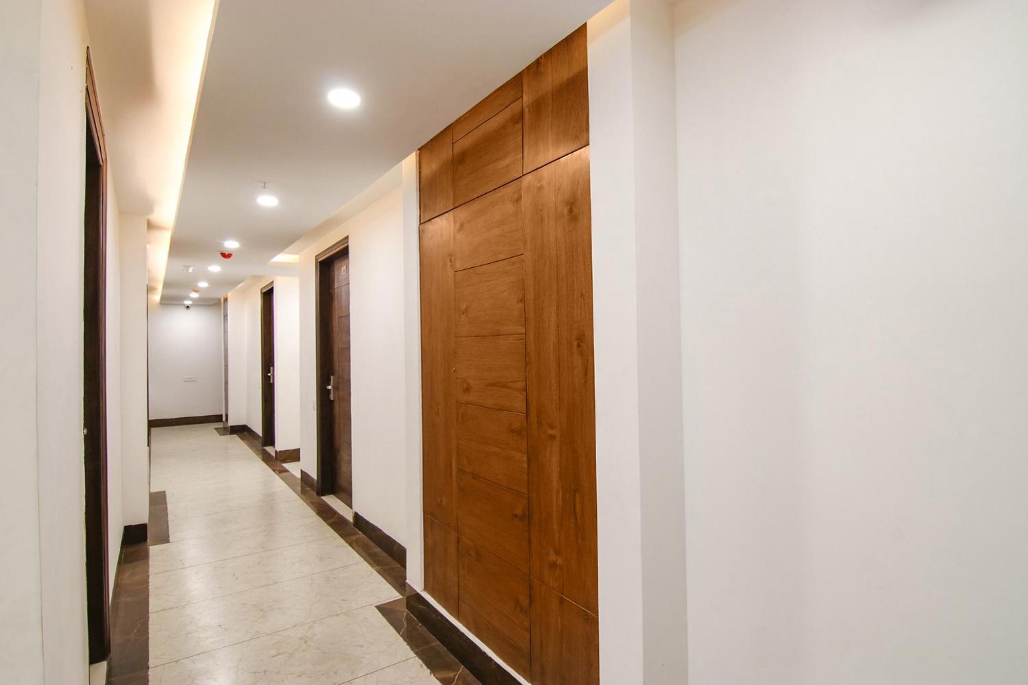 Fabhotel Prism Grand Zirakpur Exterior photo